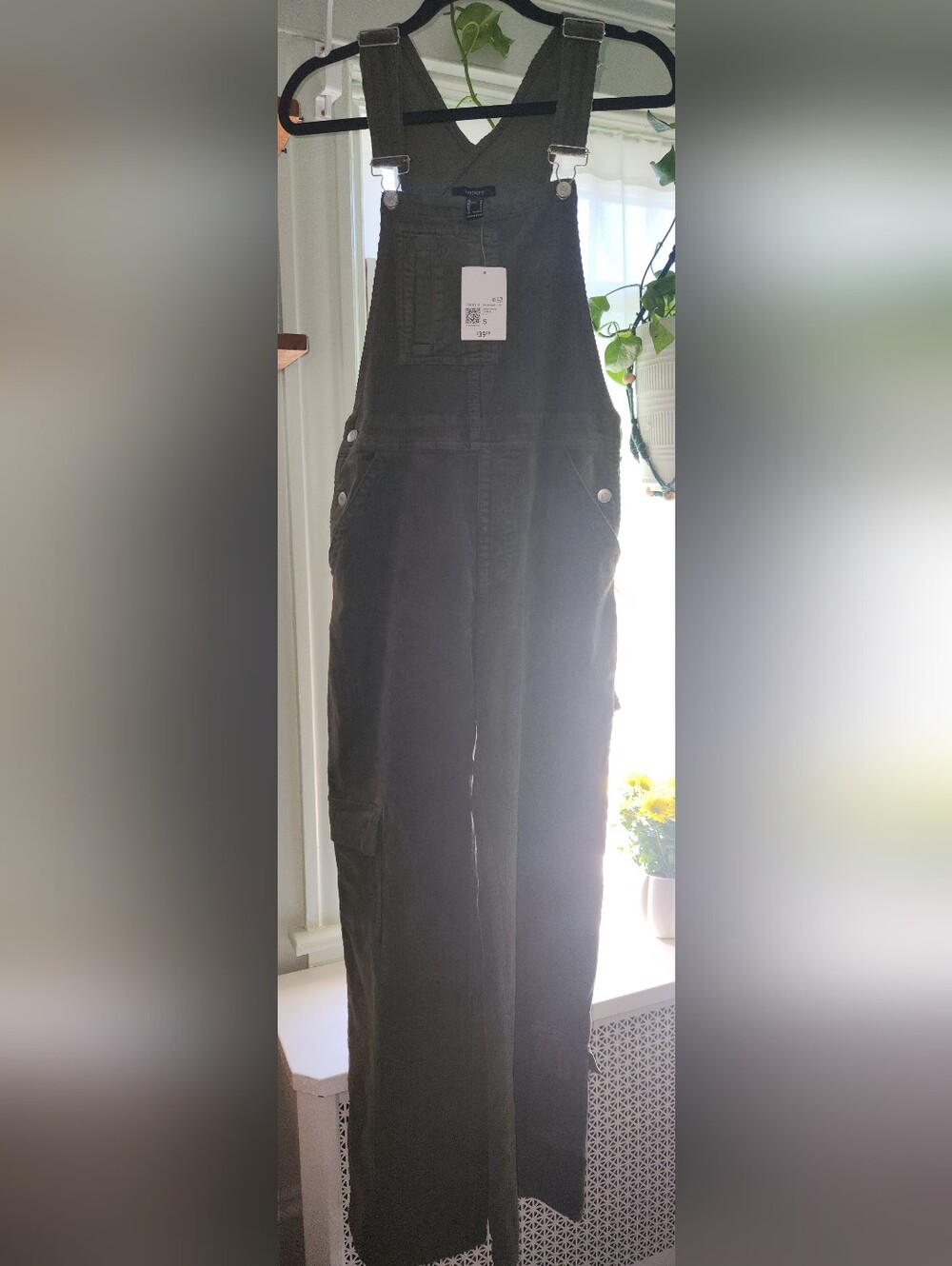 Forever 21 Women's Green Corduroy Overalls